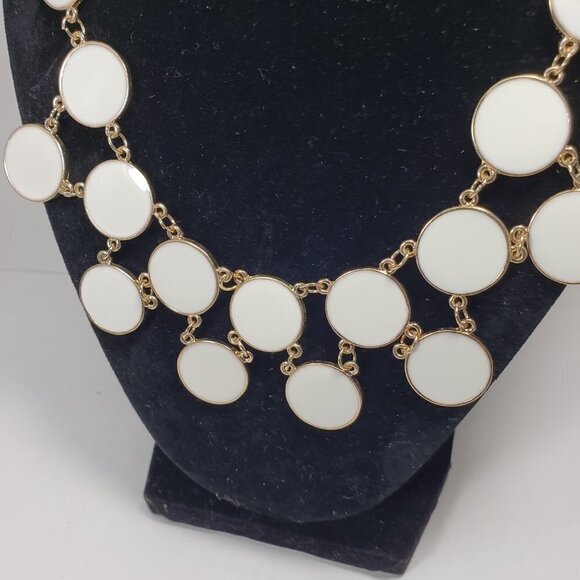 Stylish Gold-tone White Flat Round Discs Necklace & Matching Earrings Set Womens - Picture 8 of 8